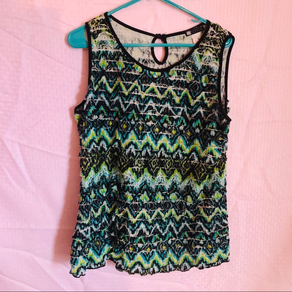 Women’s Carole Little Tank Top with Ruffles. - Picture 2 of 5